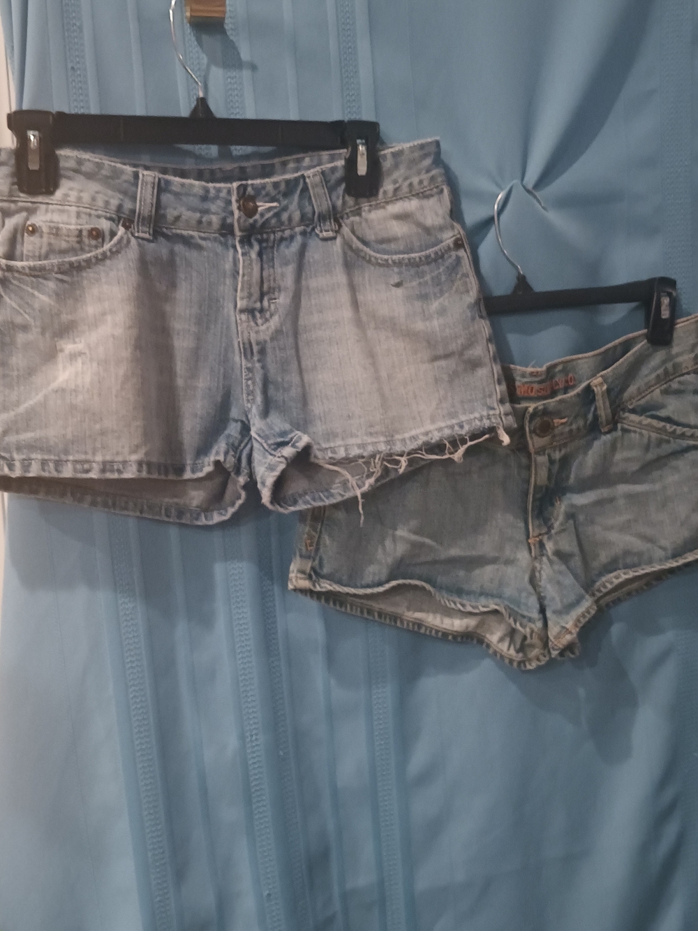 2 For 1 Price Rue21 Light Frayed Hem & Mossimo Jean Short Shorts